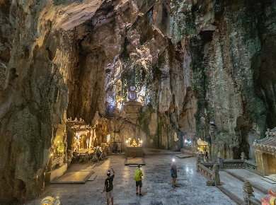 【ホイアン発・日本語ガイド・半日】VN318便で帰国の方のダナンラストナイトツアー<空港送迎付き>