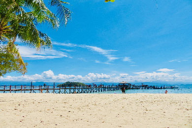 【日本語ガイド】【BBQ付き】
タンコ・アブドゥル・ラーマン海洋公園内で楽しむ
2アイランドホッピングツアー