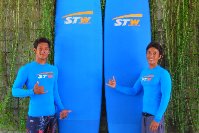 【日本語ガイド】サーフガイドがバリのイージーブレイクにご案内