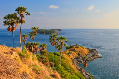 【日本語ガイド】プーケット最南端プロンテープ岬で絶景サンセット&丘の上にあるレストランでディナータイム&ニューハーフショー・サイモンキャバレー!