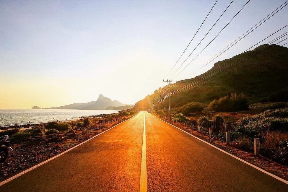 必見スポットを巡る島内観光<br>~Con Dao in a loop~<br>(英語ガイド/半日)